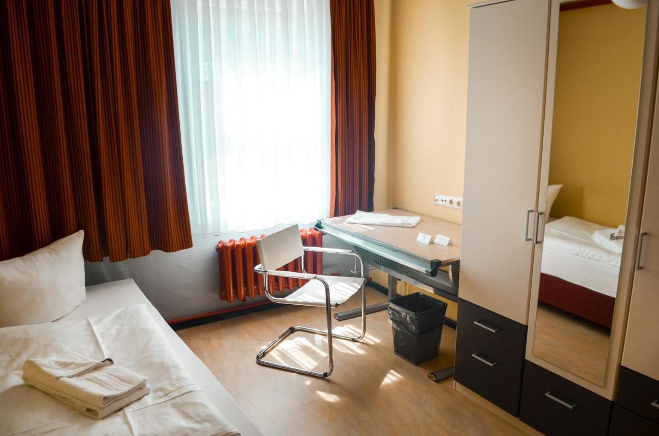 Haus Des Volkes - Das Bauhaushotel Probstzella Εξωτερικό φωτογραφία