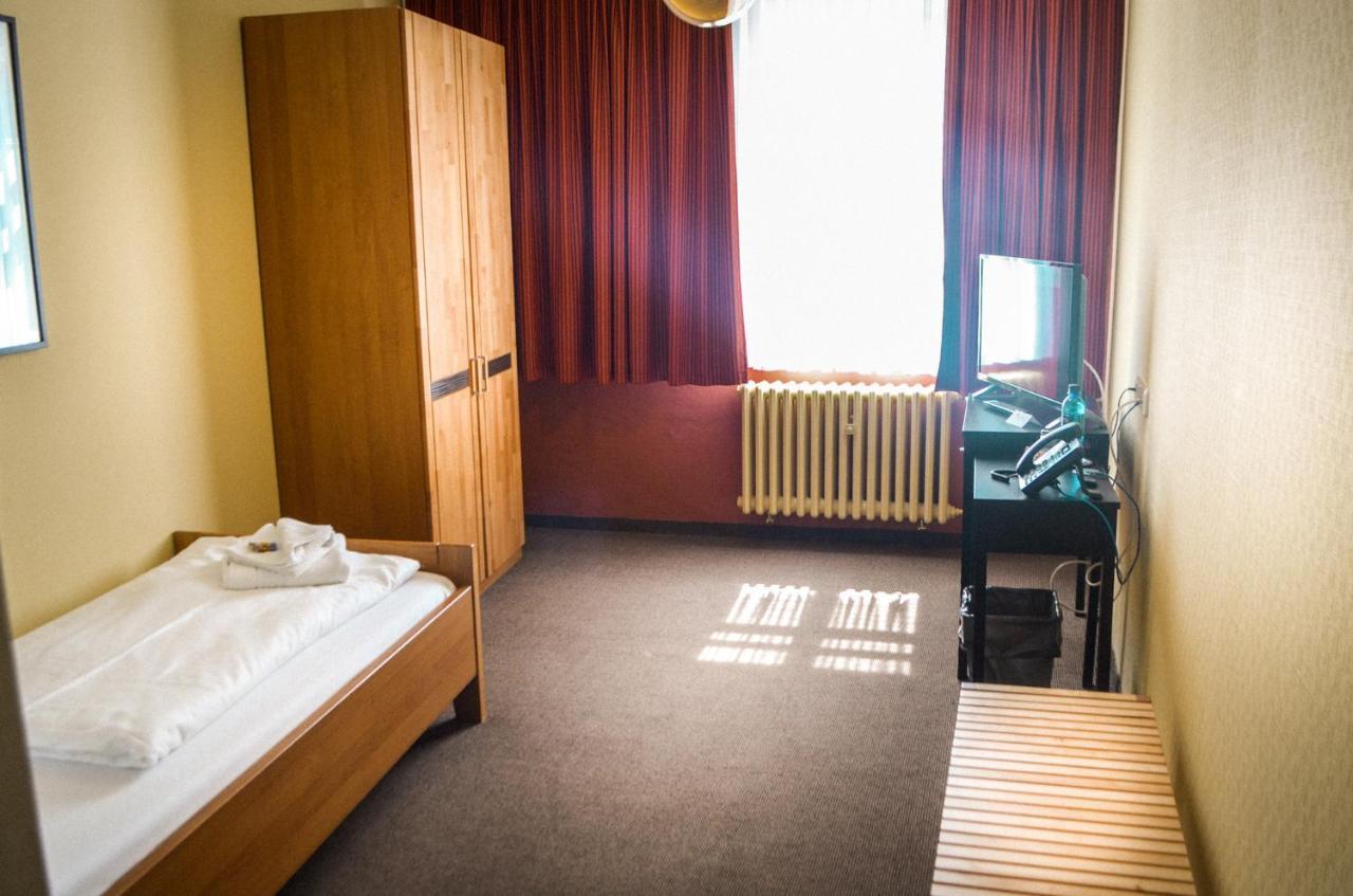 Haus Des Volkes - Das Bauhaushotel Probstzella Εξωτερικό φωτογραφία